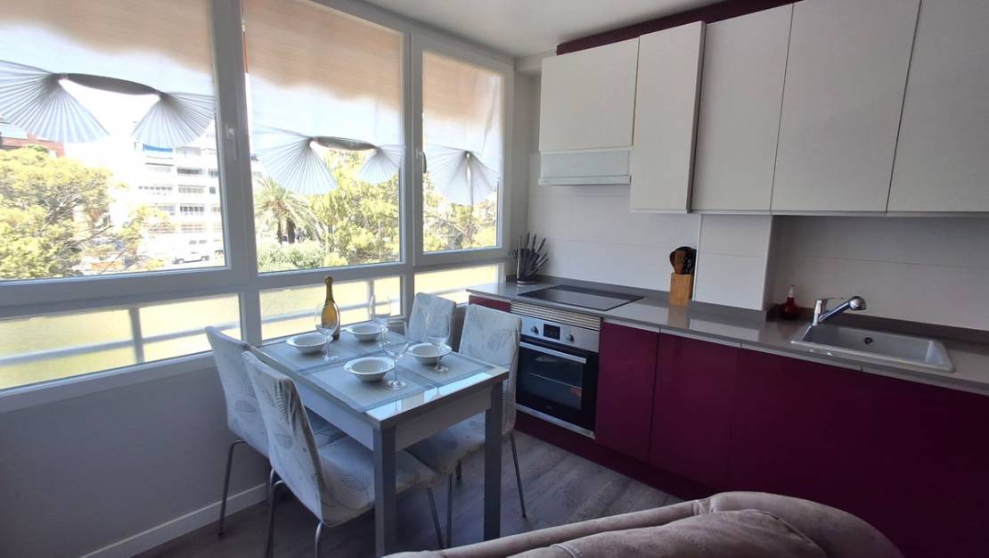 Venta - Apartment - Torrevieja - Torrevieja Centro