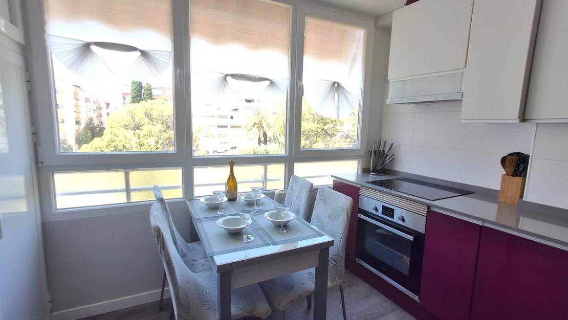Venta - Apartment - Torrevieja - Torrevieja Centro