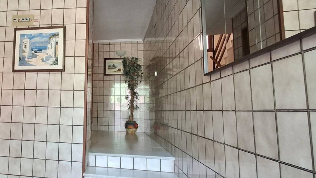 Venta - Apartment - Torrevieja - Torrevieja Centro