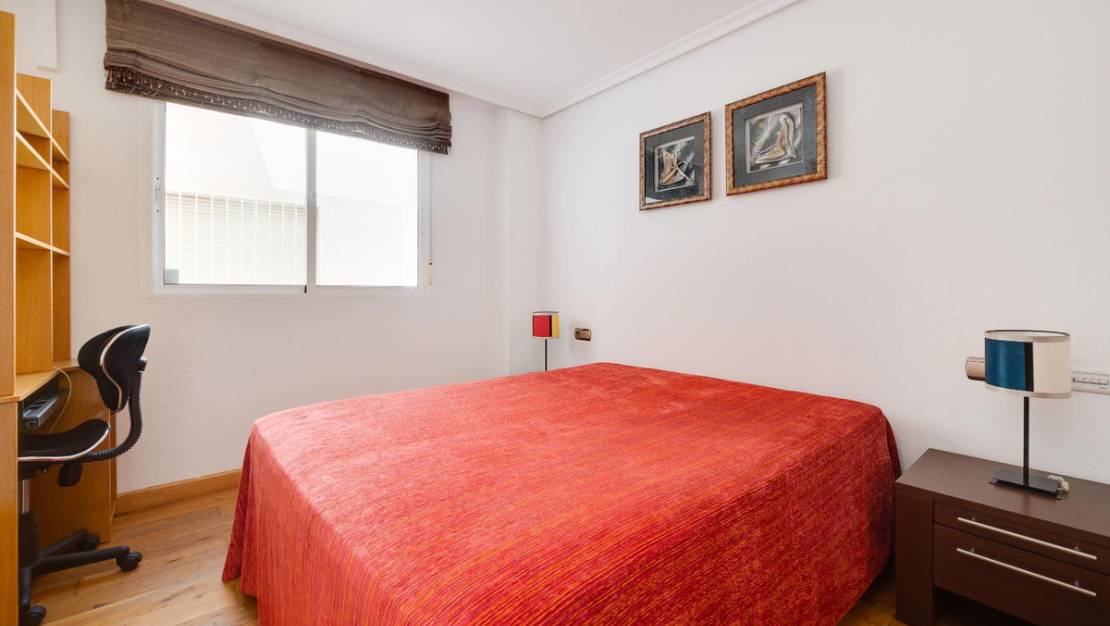 Venta - Apartment - Torrevieja - Torrevieja Centro