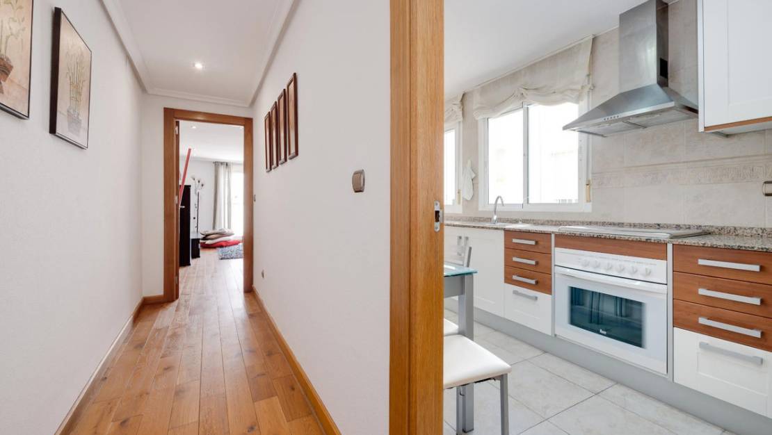 Venta - Apartment - Torrevieja - Torrevieja Centro