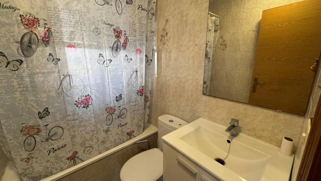 Venta - Apartment - Torrevieja - Torrevieja Centro