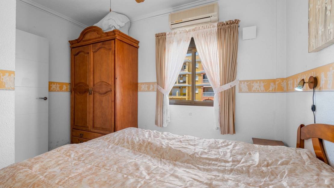 Venta - Apartment - Torrevieja - Torrevieja Centro