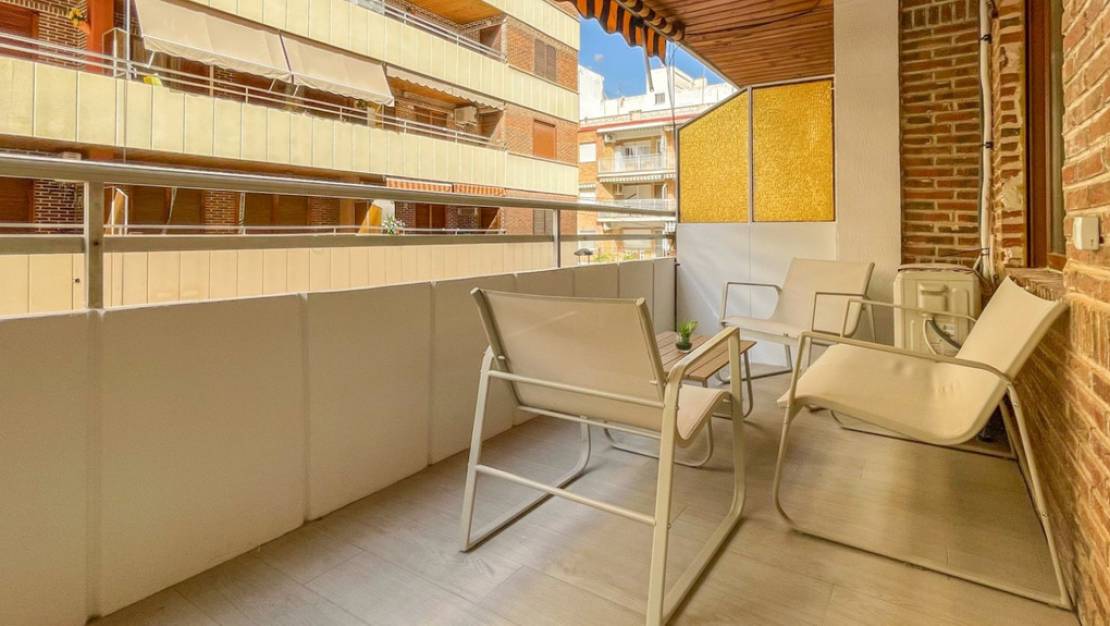 Venta - Apartment - Torrevieja - Torrevieja Centro