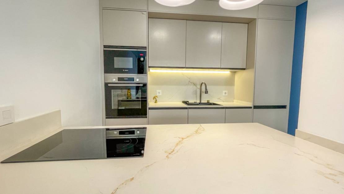 Venta - Apartment - Torrevieja - Torrevieja Centro