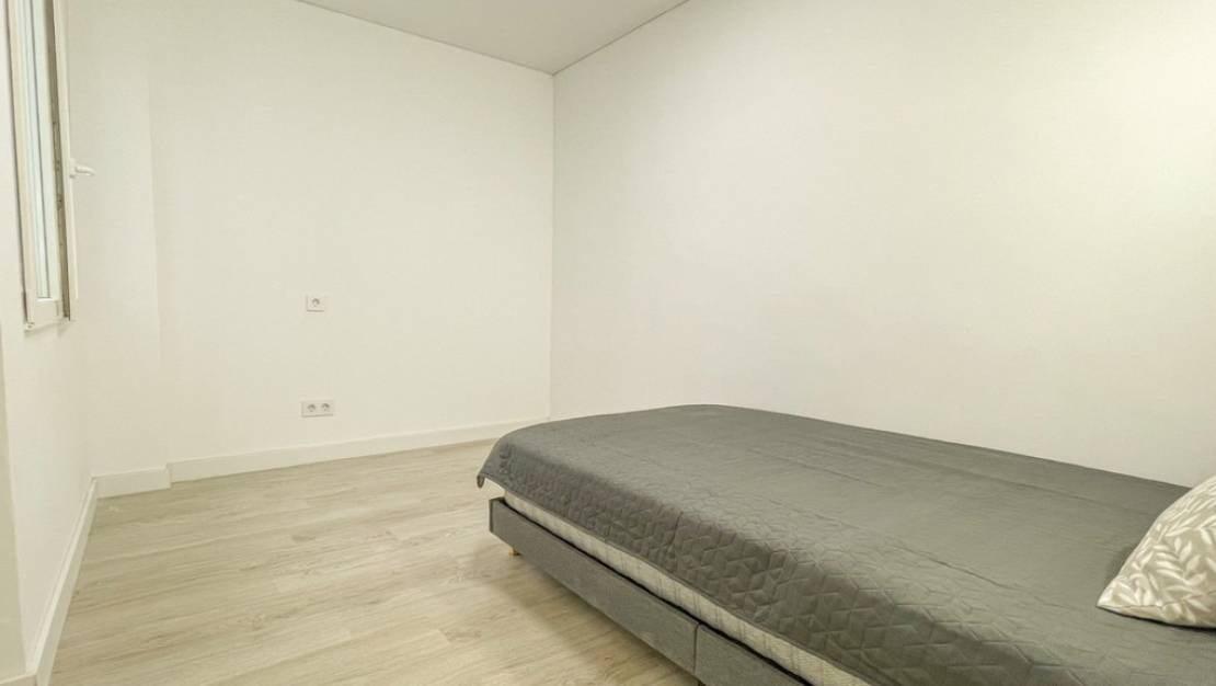 Venta - Apartment - Torrevieja - Torrevieja Centro
