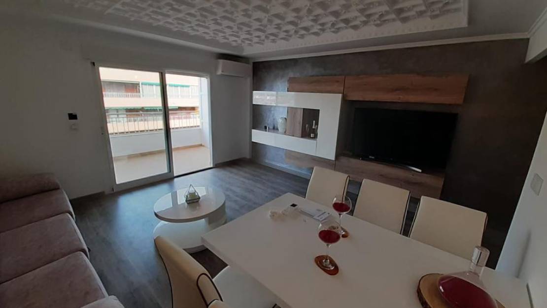Venta - Apartment - Torrevieja - Torrevieja Centro