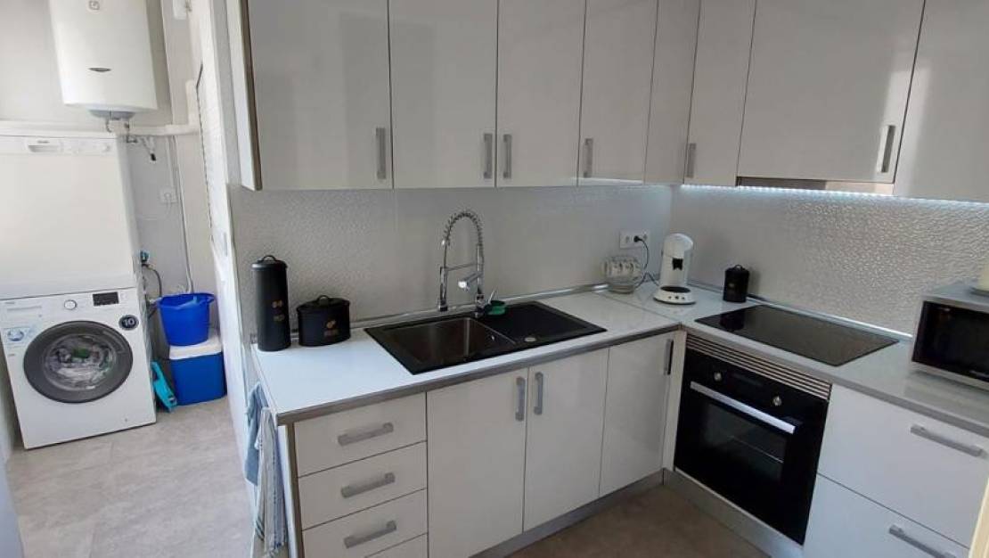 Venta - Apartment - Torrevieja - Torrevieja Centro