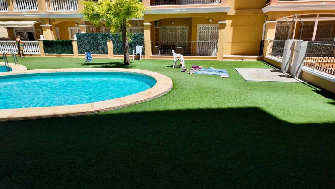 Venta - Apartment - Torrevieja - Torrevieja Centro