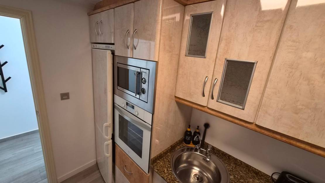 Venta - Apartment - Torrevieja - Torrevieja Centro