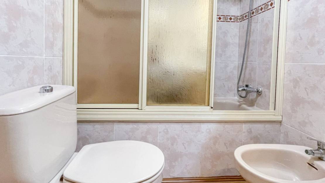 Venta - Apartment - Torrevieja - Torrevieja Centro