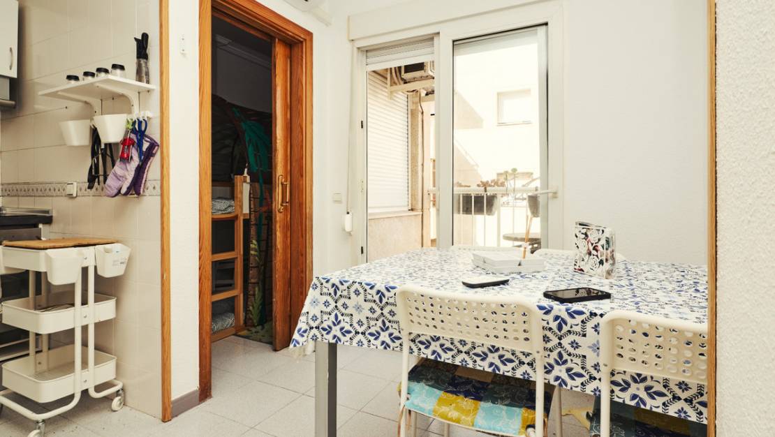 Venta - Apartment - Torrevieja - Torrevieja Centro