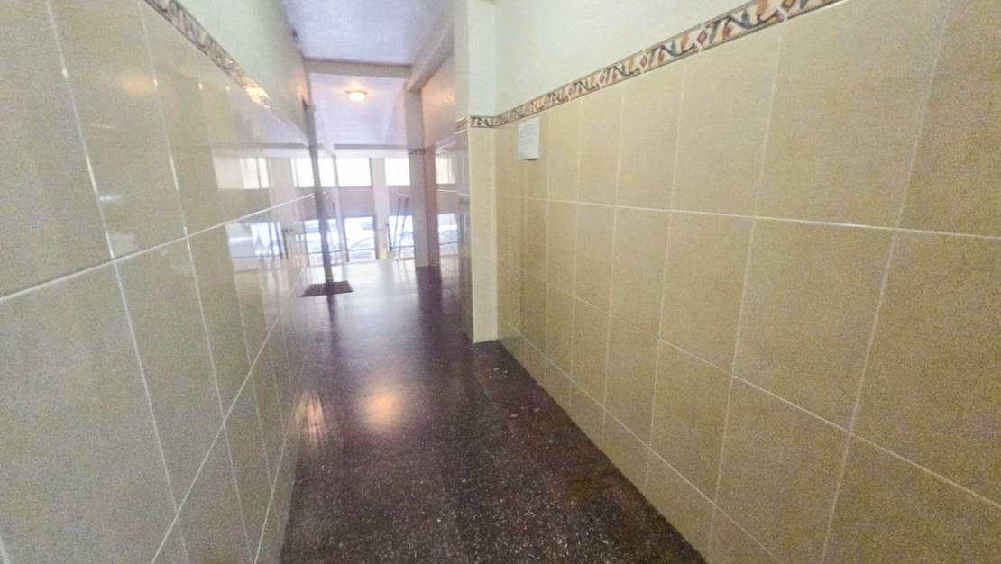 Venta - Apartment - Torrevieja - Torrevieja Centro