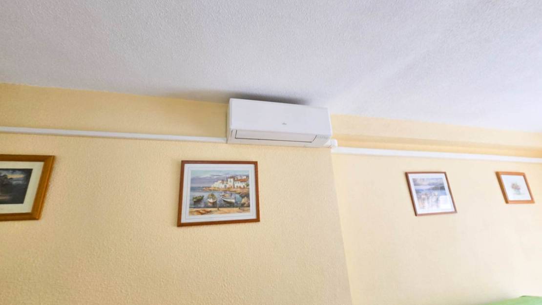 Venta - Apartment - Torrevieja - Torrevieja Centro
