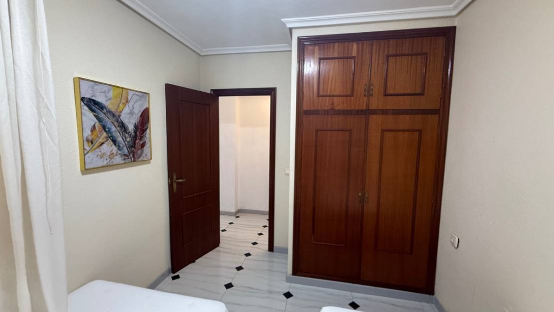 Venta - Apartment - Torrevieja - Torrevieja Centro