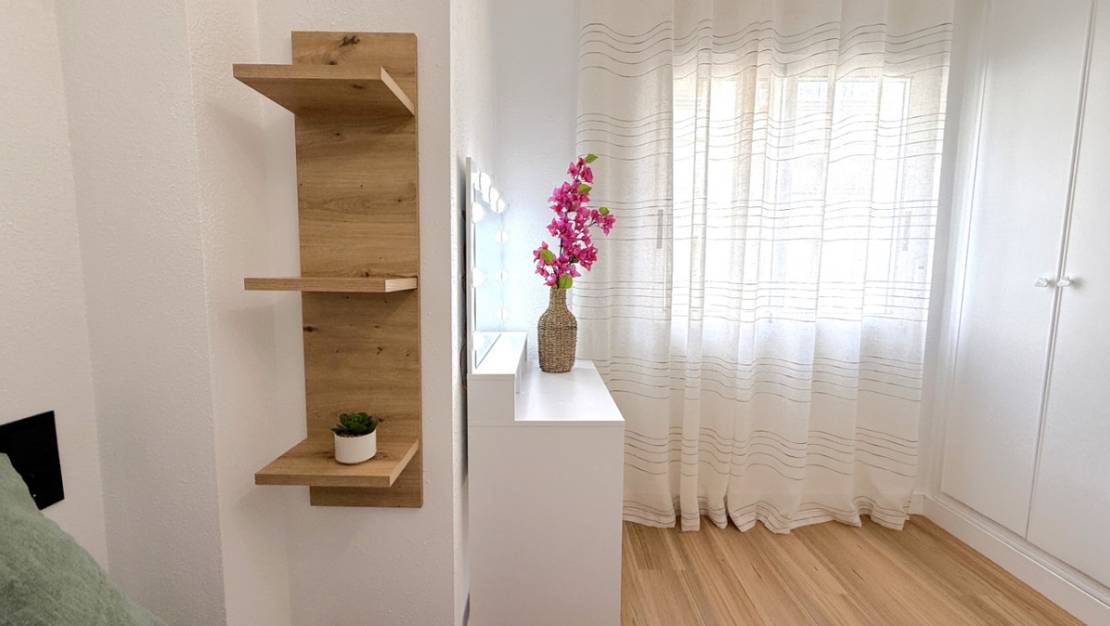Venta - Apartment - Torrevieja - Torrevieja Centro