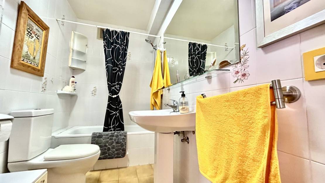 Venta - Apartment - Torrevieja - Torrevieja Centro