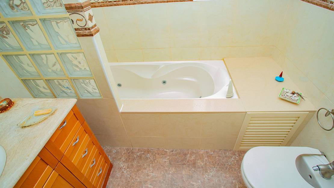 Venta - Apartment - Torrevieja - Torrevieja Centro