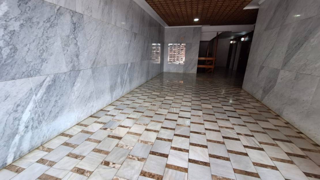 Venta - Apartment - Torrevieja - Torrevieja Centro