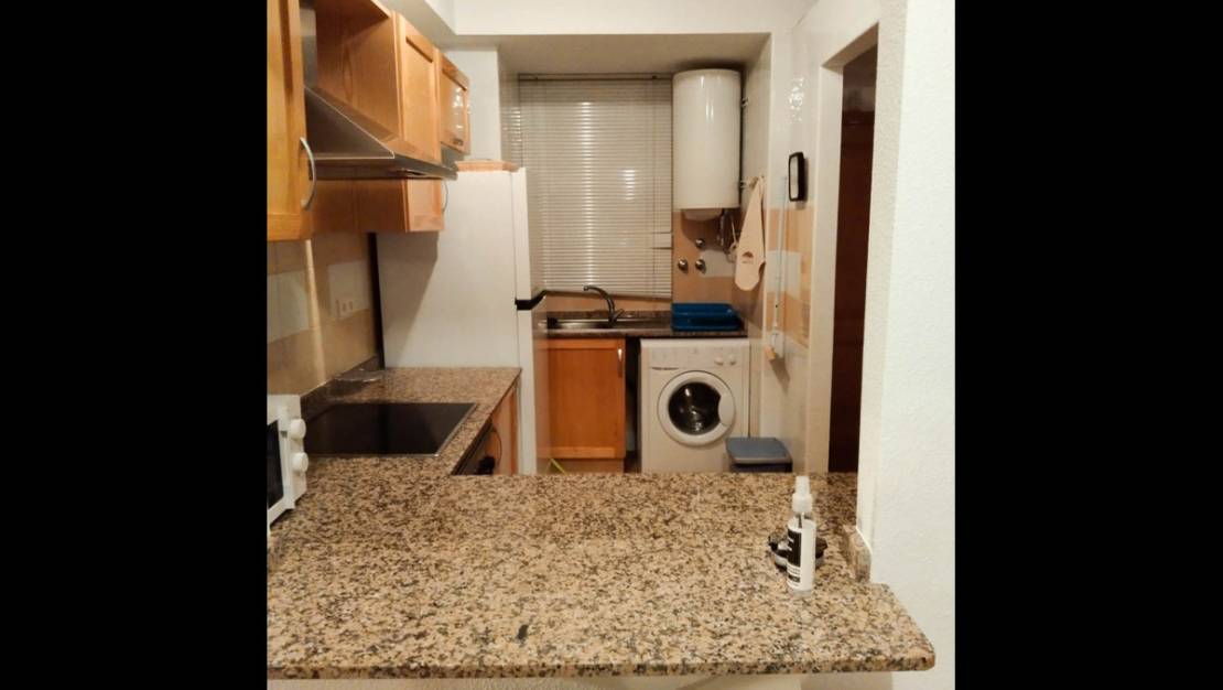 Venta - Apartment - Torrevieja - Torrevieja Centro