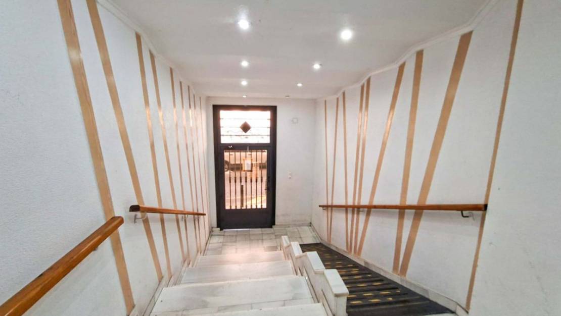 Venta - Apartment - Torrevieja - Torrevieja Centro