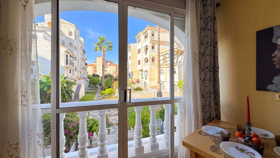 Venta - Apartment - Torrevieja - Torrevieja Centro