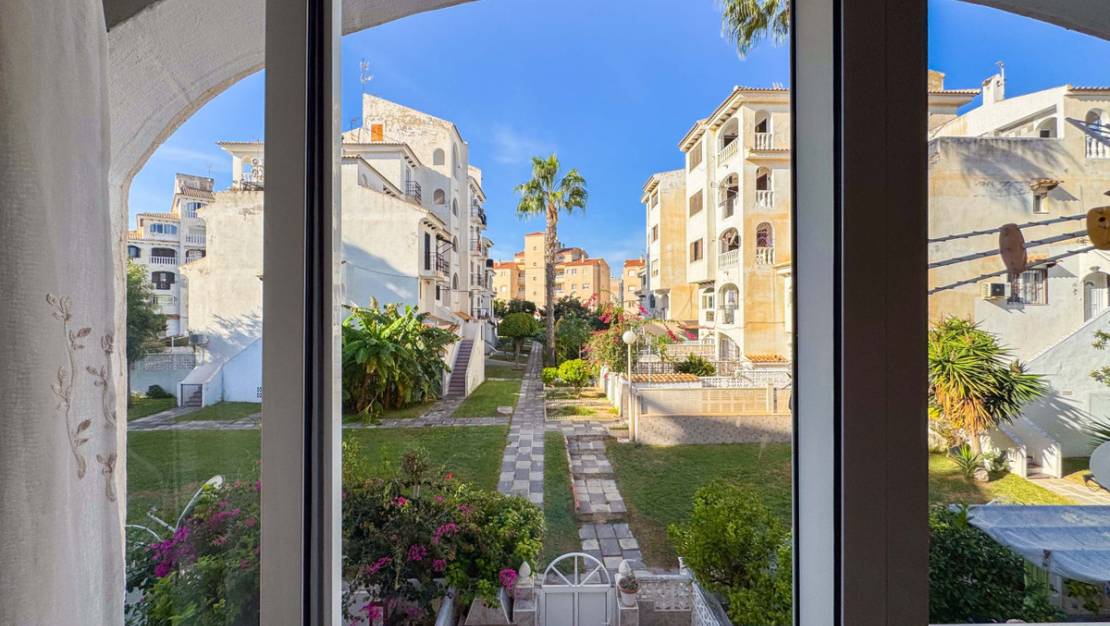 Venta - Apartment - Torrevieja - Torrevieja Centro