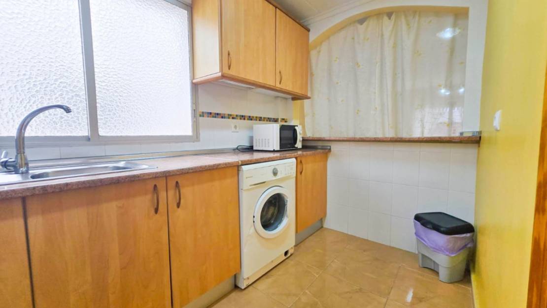 Venta - Apartment - Torrevieja - Torrevieja Centro