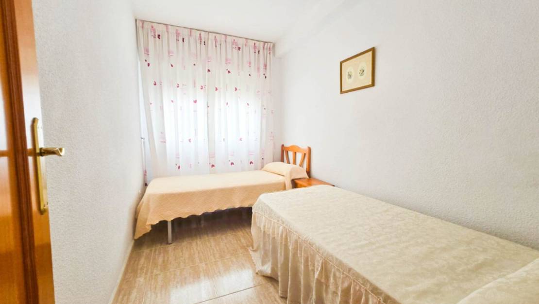 Venta - Apartment - Torrevieja - Torrevieja Centro