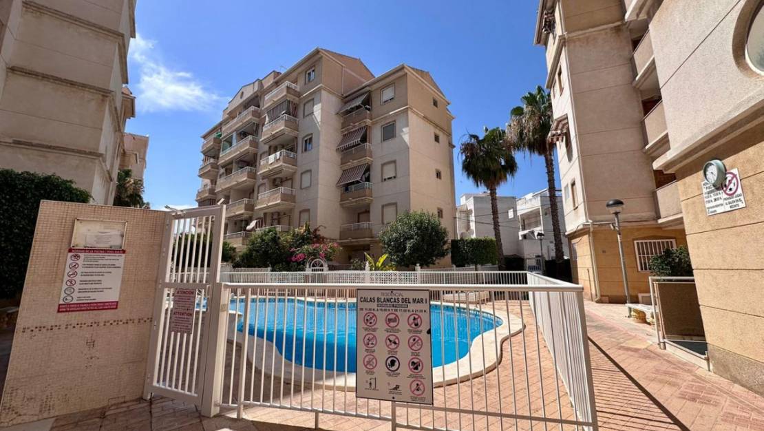 Venta - Apartment - Torrevieja - Torrevieja Centro