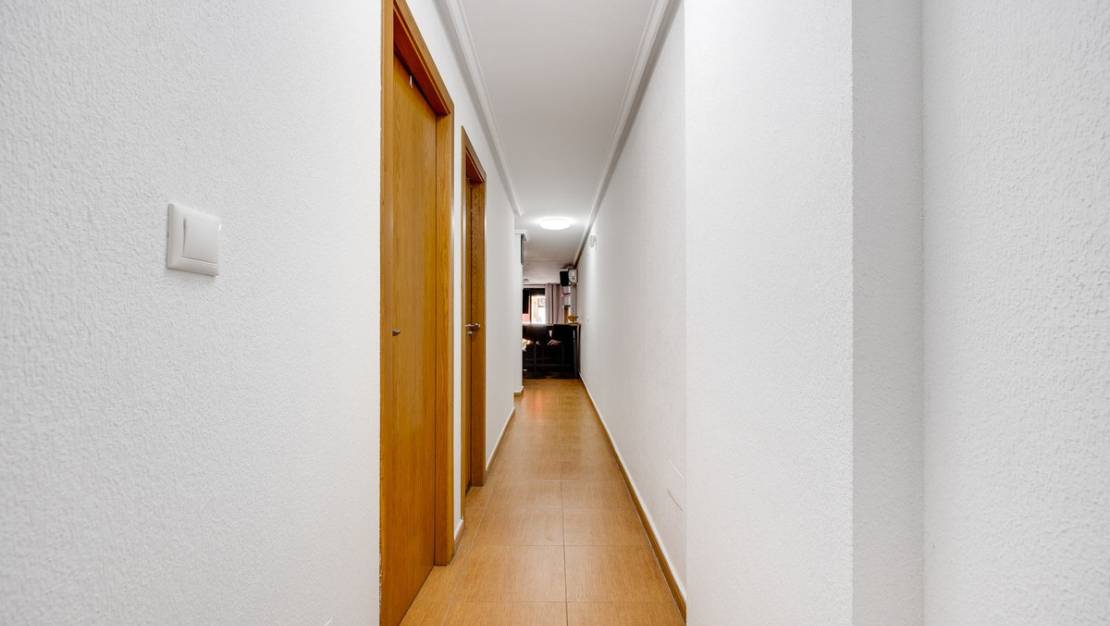 Venta - Apartment - Torrevieja - Torrevieja Centro