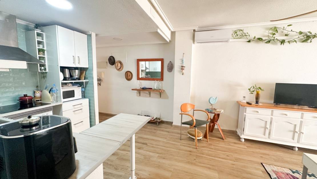 Venta - Apartment - Torrevieja - Torrevieja Centro