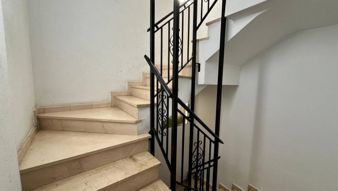Venta - Apartment - Torrevieja - Torrevieja Centro