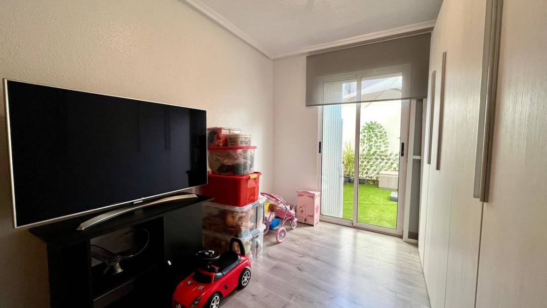 Venta - Apartment - Torrevieja - Torrevieja Centro