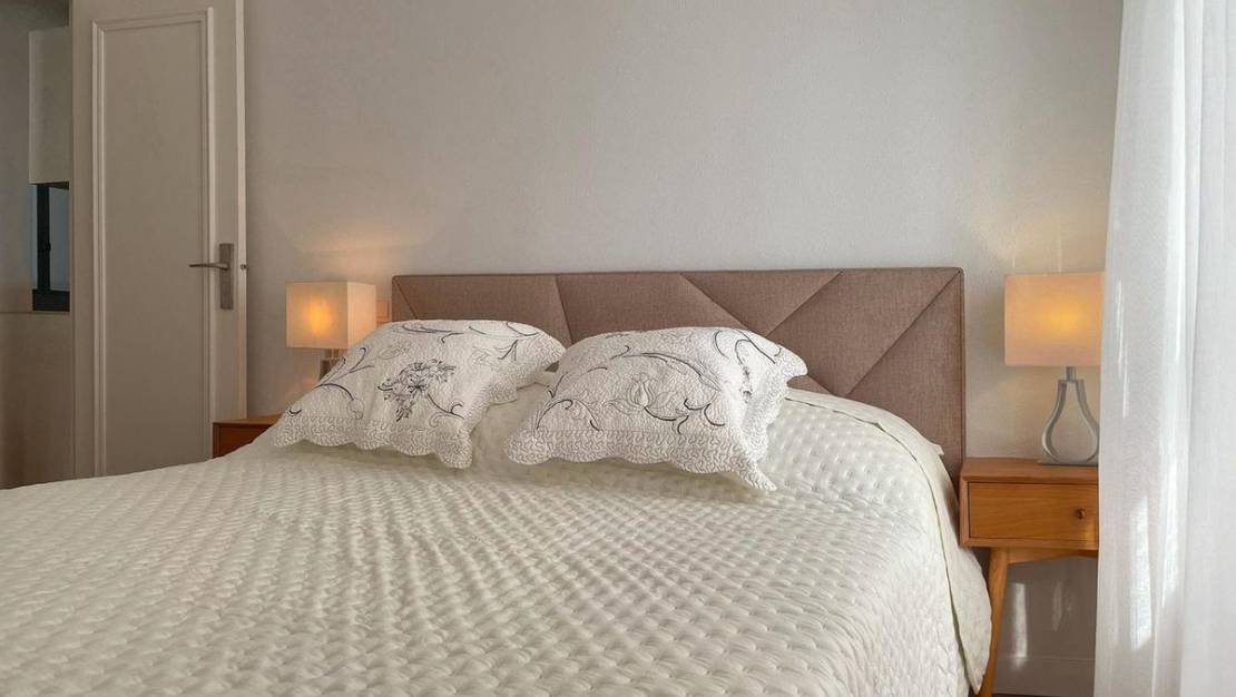 Venta - Apartment - Torrevieja - Torrevieja Centro