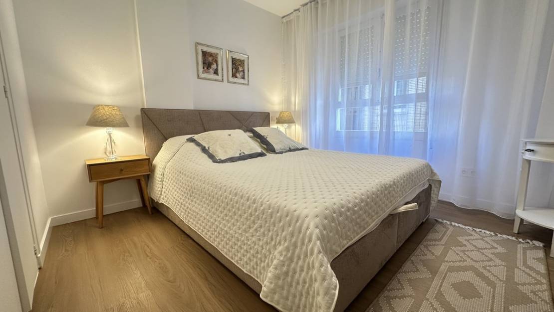 Venta - Apartment - Torrevieja - Torrevieja Centro