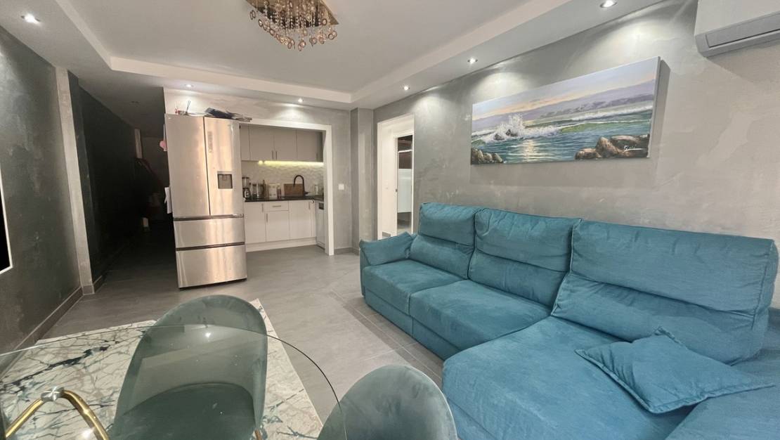 Venta - Apartment - Torrevieja - Torrevieja Centro