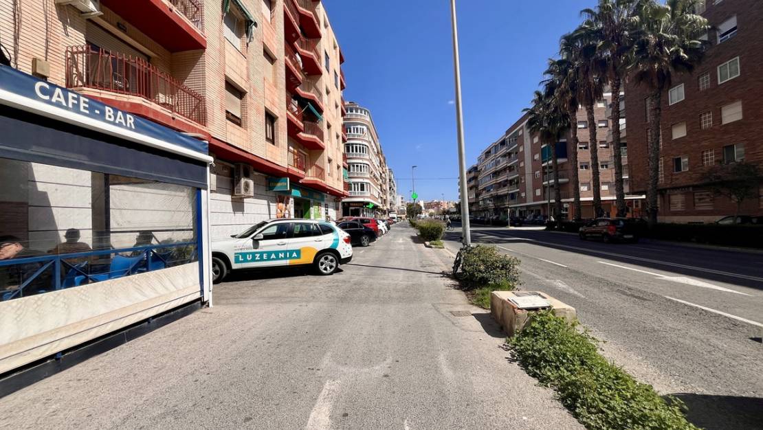 Venta - Apartment - Torrevieja - Torrevieja Centro