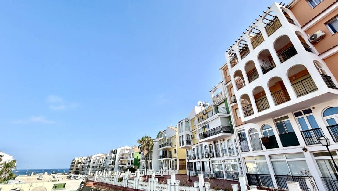 Venta - Apartment - Torrevieja - Torrevieja Centro