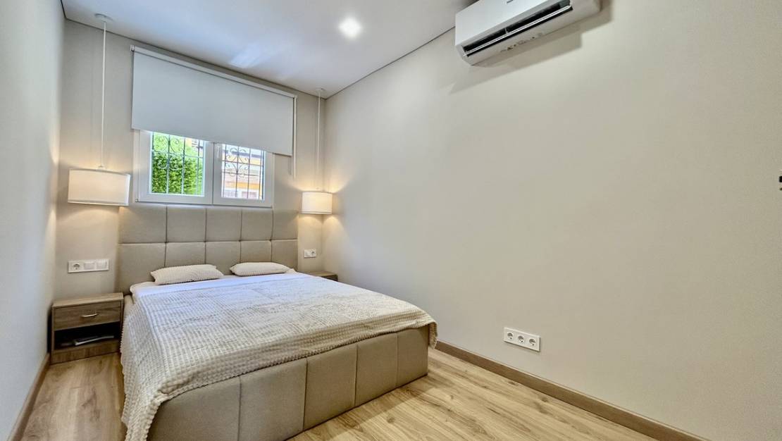 Venta - Apartment - Torrevieja - Torrevieja Centro