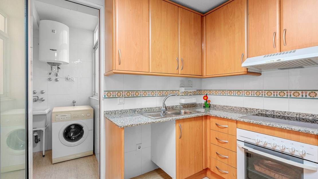 Venta - Apartment - Torrevieja - Torrevieja Centro