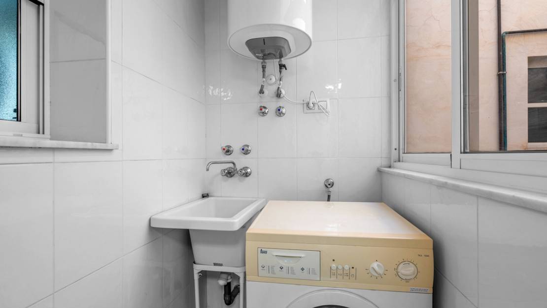 Venta - Apartment - Torrevieja - Torrevieja Centro