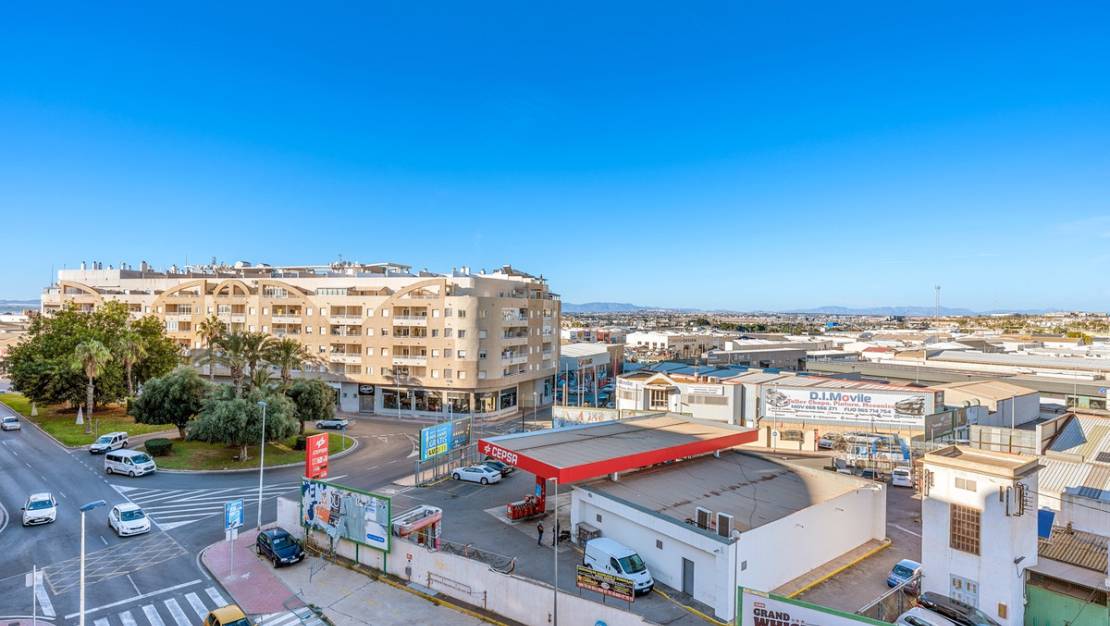 Venta - Apartment - Torrevieja - Torrevieja Centro