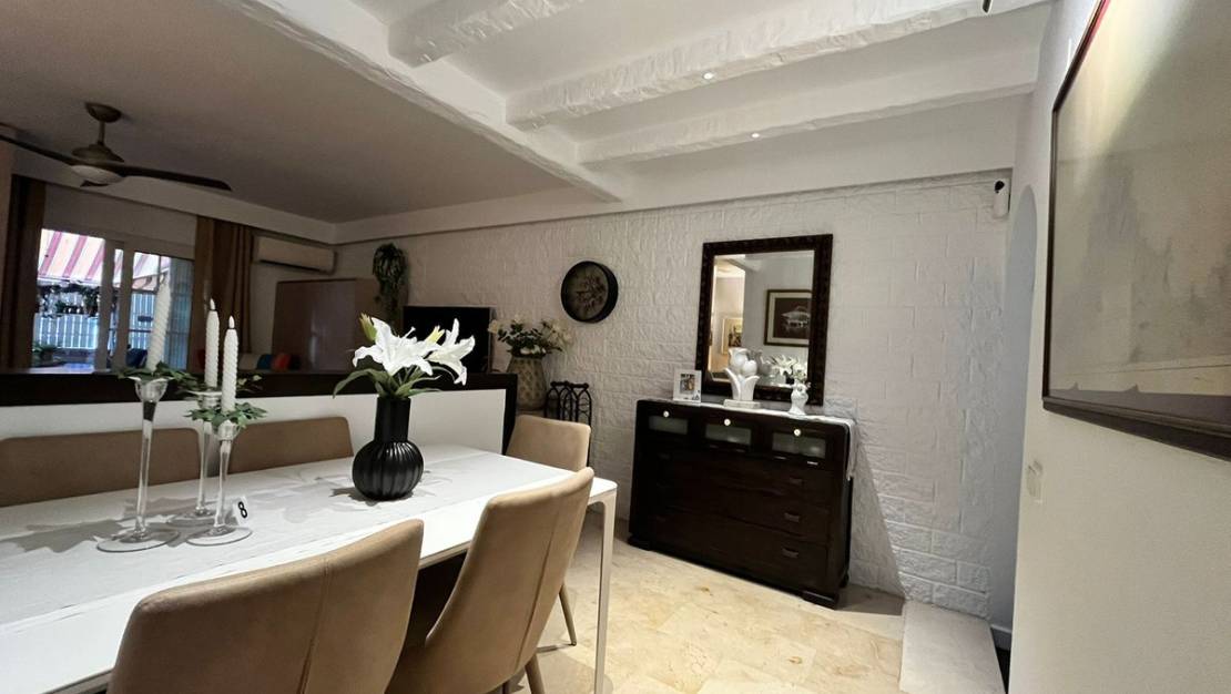 Venta - Apartment - Torrevieja - Torrevieja Centro