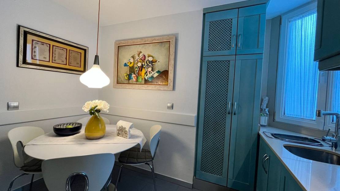 Venta - Apartment - Torrevieja - Torrevieja Centro