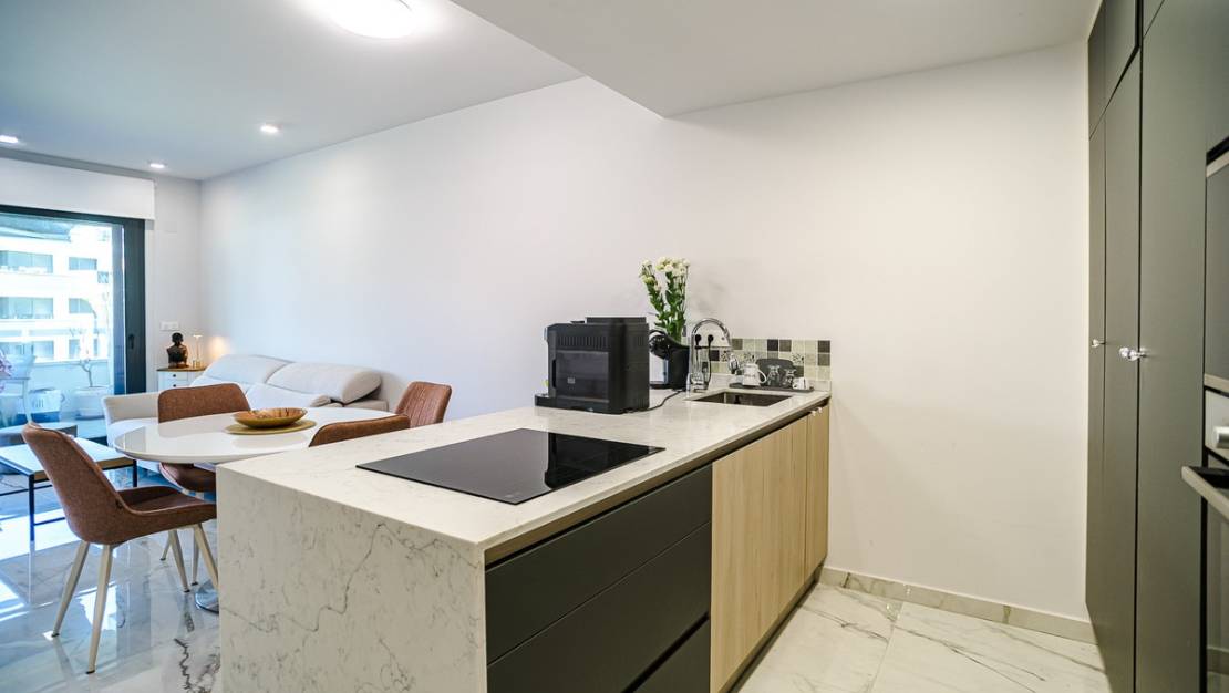 Venta - Apartment - Torrevieja - Torrevieja Centro