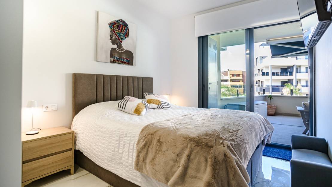 Venta - Apartment - Torrevieja - Torrevieja Centro