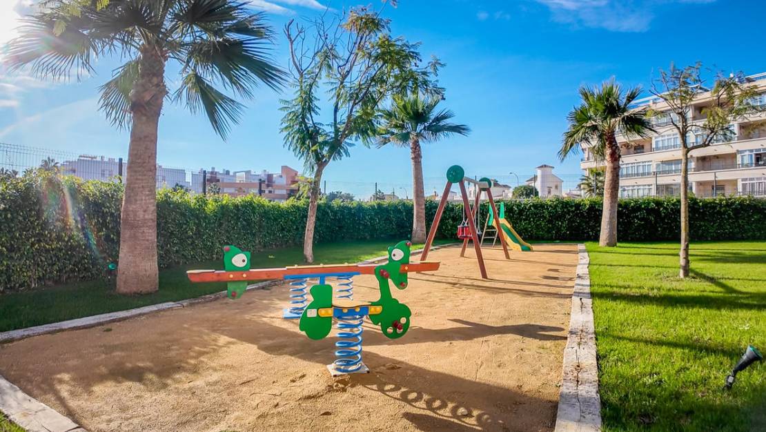 Venta - Apartment - Torrevieja - Torrevieja Centro