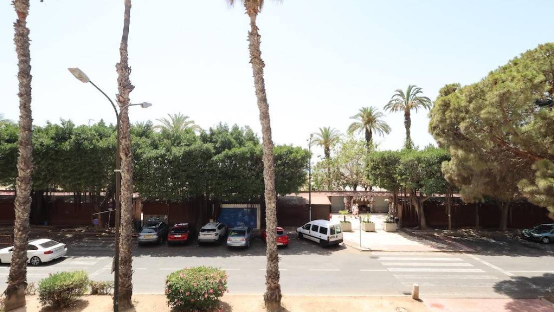 Venta - Apartment - Torrevieja - Torrevieja Centro