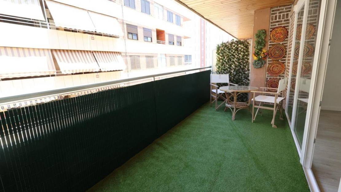 Venta - Apartment - Torrevieja - Torrevieja Centro